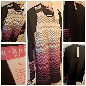 U-KNIT Cotton Acrylic B+W sweater dress with colorful pattern on front